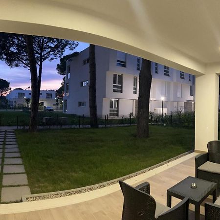 Pine Apartments At San Pietro Resort Дуррес Екстер'єр фото