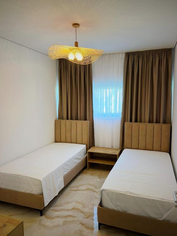 Pine Apartments At San Pietro Resort Дуррес Екстер'єр фото