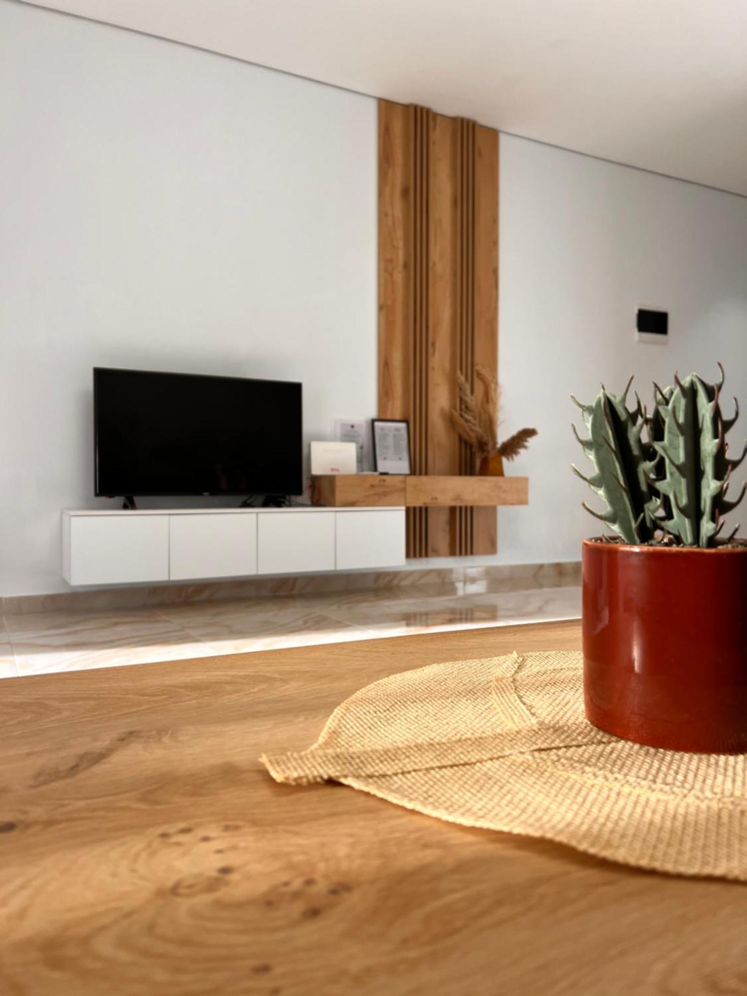 Pine Apartments At San Pietro Resort Дуррес Екстер'єр фото